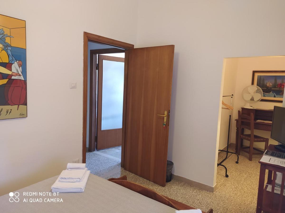 Bab San Feliciano Camere Foligno Eksteriør billede